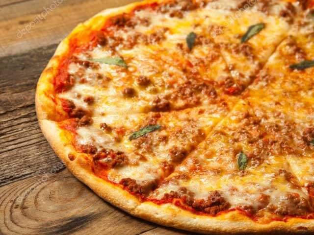Bolonez pizza