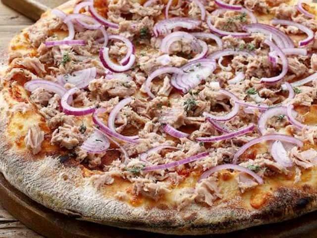 Tonbalıklı Pizza