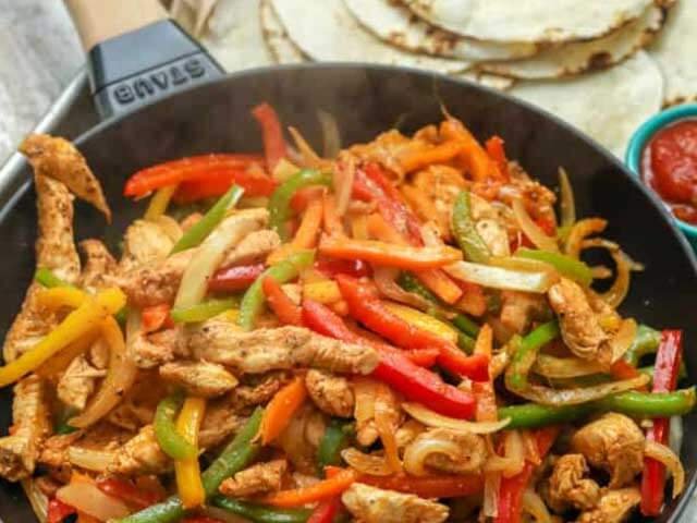 Fajita Tavuklu